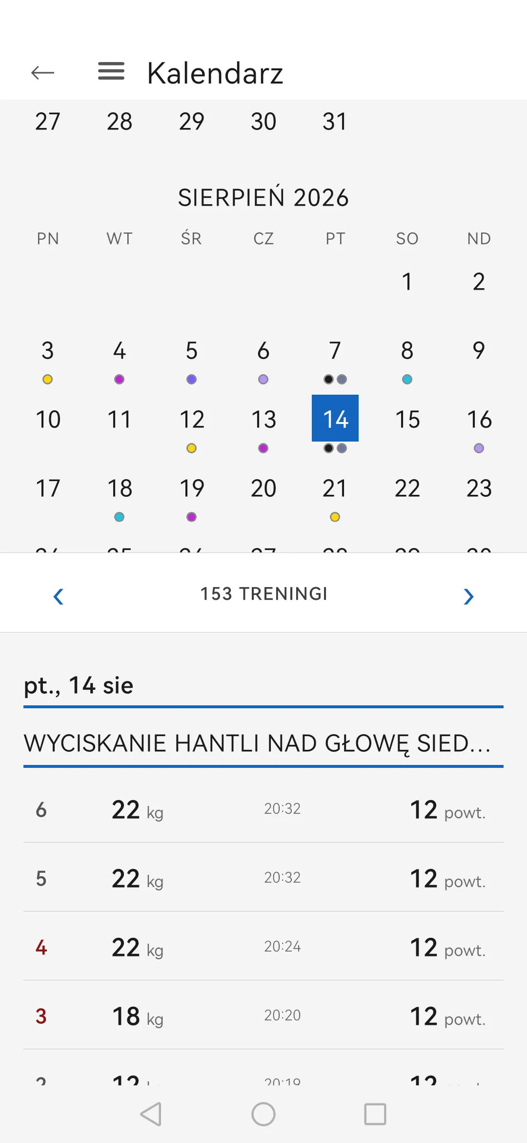 Kalendarz Skulpo: dni treningowe zaznaczone w miesiącu